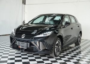 2025 MG MG4 EV HATCHBACK 2WD AT Black