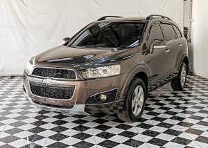 2012 CHEVROLET CAPTIVA SUV 2.4 4WD AT Brown
