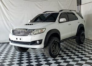 2012 TOYOTA SUV V FORTUNER 3.0 4WD AT White