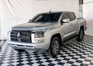 2023 MITSUBISHI TRITON DOUBLE CAB 2.4 4WD AT Silver