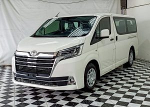 2019 TOYOTA VAN HIACE 2.8 2WD MT White