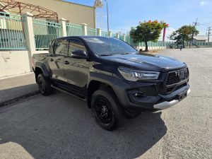2027 TOYOTA HILUX DOUBLE CAB 2.8 4WD AT Black
