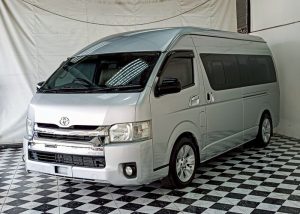 2015 TOYOTA VAN COMMUTER 3.0 2WD MT Silver
