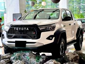 2026 TOYOTA HILUX GR-S DOUBLE CAB 2.8 4WD AT White
