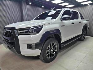 2027 TOYOTA HILUX DOUBLE CAB 2.4 2WD AT White