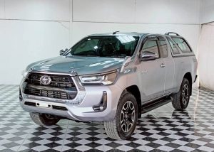 2021 TOYOTA HILUX REVO HIGHT SMART CAB 2.8 4WD MT Silver
