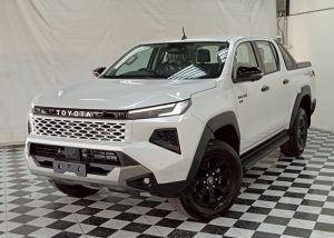 2026 TOYOTA HILUX TRAVO OVERLAND PLUS DOUBLE CAB 2.8 4WD AT White