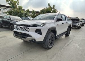 2026 TOYOTA HILUX TRAVO OVERLAND PLUS DOUBLE CAB 2.8 4WD AT White