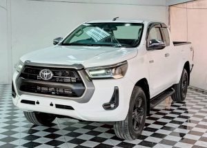 2020 TOYOTA HILUX REVO MID SMART CAB 2.4 4WD MT White