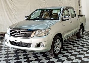 2014 TOYOTA HILUX VIGO J DOUBLE CAB 2.7 2WD MT Silver