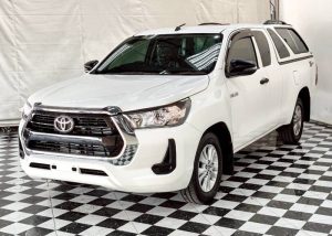 2022 TOYOTA HILUX REVO ENTRY SMART CAB 2.4 2WD MT White