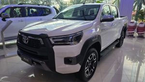 2027 TOYOTA HILUX DOUBLE CAB 2.4 2WD AT White