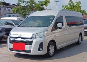 2020 TOYOTA VAN COMMUTER 2.8 2WD MT Silver