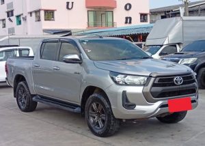 2021 TOYOTA HILUX REVO ENTRY DOUBLE CAB 2.4 2WD AT Silver