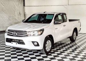 2016 TOYOTA HILUX REVO E SMART CAB 2.4 MT White