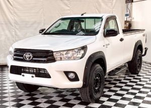2019 TOYOTA HILUX REVO J SINGLE CAB 2.8 4WD MT White