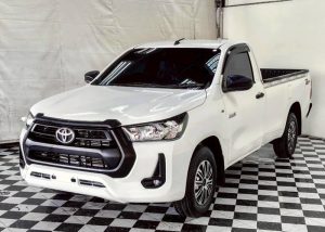 2022 TOYOTA HILUX REVO ENTRY SINGLE CAB 2.4 2WD MT White