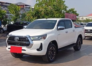 2022 TOYOTA HILUX REVO MID DOUBLE CAB 2.4 2WD AT White