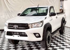 2019 TOYOTA HILUX REVO J SINGLE CAB 2.8 4WD MT White