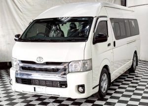 2019 TOYOTA VAN COMMUTER 2.7 2WD MT White