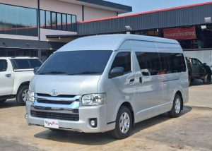 2019 TOYOTA VAN COMMUTER 3.0 AT Silver