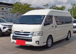 2019 TOYOTA VAN COMMUTER 3.0 2WD AT White
