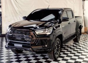 2021 TOYOTA HILUX REVO MID DOUBLE CAB 2.4 2WD AT Black
