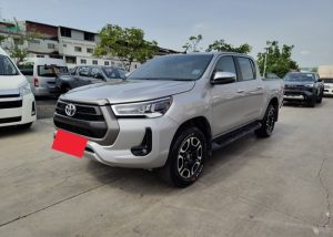 2021 TOYOTA HILUX REVO MID DOUBLE CAB 2.4 4WD MT Silver