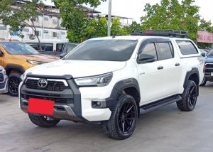 2020 TOYOTA HILUX REVO HIGHT DOUBLE CAB 2.4 2WD AT White