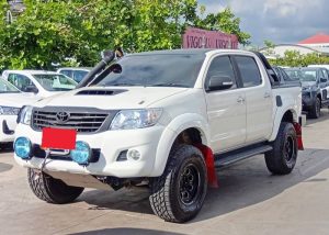 2012 TOYOTA HILUX VIGO G DOUBLE CAB 3.0 4WD AT White
