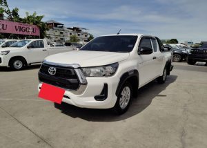 2024 TOYOTA HILUX REVO ENTRY SMART CAB 2.4 2WD AT White