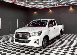 2019 TOYOTA HILUX REVO E SMART CAB 2.4 2WD MT White
