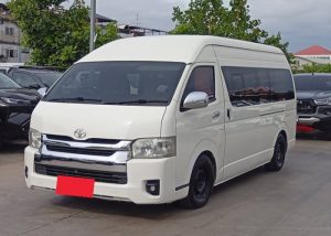 2019 TOYOTA VAN COMMUTER 3.0 2WD MT White