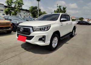 2020 TOYOTA HILUX REVO E DOUBLE CAB 2.4 2WD AT White