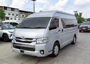 2019 TOYOTA VAN COMMUTER 3.0 2WD AT Silver