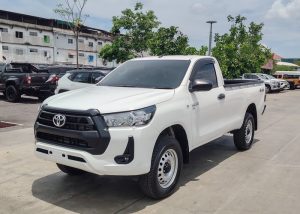 2023 TOYOTA HILUX REVO ENTRY SINGLE CAB 2.8 4WD MT White