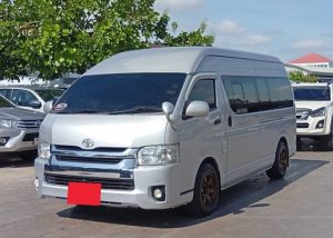 2018 TOYOTA VAN COMMUTER 3.0 2WD AT Silver