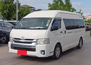 2018 TOYOTA VAN COMMUTER 3.0 2WD AT White
