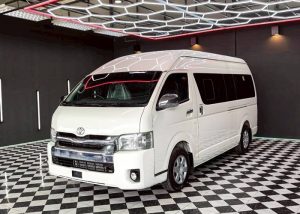 2019 TOYOTA VAN COMMUTER 3.0 2WD AT White