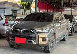 2022 TOYOTA HILUX REVO HIGHT DOUBLE CAB 2.4 2WD AT bronze
