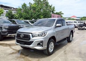 2018 TOYOTA HILUX REVO E SMART CAB 2.4 4WD MT Silver