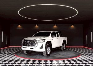 2021 TOYOTA HILUX REVO MID SMART CAB 2.4 2WD MT White