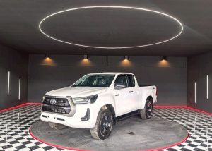 2020 TOYOTA HILUX REVO MID SMART CAB 2.4 4WD MT White