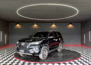 2015 TOYOTA SUV V FORTUNER 2.8 4WD AT Black