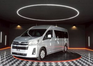 2020 TOYOTA VAN COMMUTER 2.8 2WD MT Silver