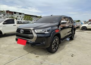 2020 TOYOTA HILUX REVO MID DOUBLE CAB 2.4 2WD AT Black