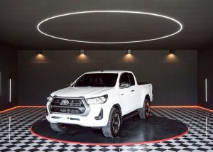 2021 TOYOTA HILUX REVO ENTRY SMART CAB 2.4 2WD AT White