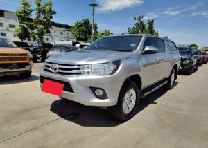2017 TOYOTA HILUX REVO E DOUBLE CAB 2.4 2WD AT Silver