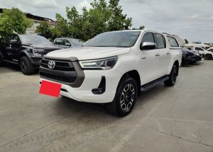 2021 TOYOTA HILUX REVO MID DOUBLE CAB 2.4 2WD AT White