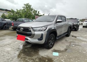 2021 TOYOTA HILUX REVO ENTRY DOUBLE CAB 2.4 2WD AT Silver